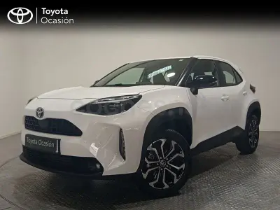 Usado Toyota Yaris Cross Active 116 CV (85 kW) 2022 Blanco SUV