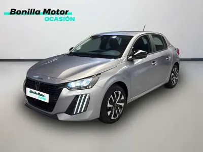 Usado Peugeot 208 Style 110 CV (80 kW) 2025 Gris Utilitario