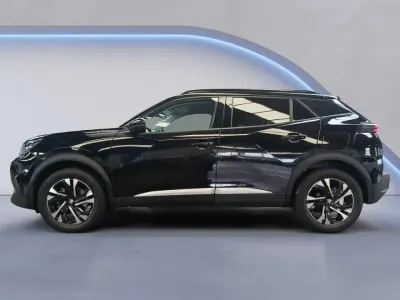 Usado Peugeot 2008 Active 110 CV (80 kW) 2022 SUV