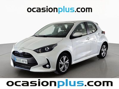 Blanco Usado 2024 Toyota Yaris Hybrid Active Utilitario | 16.182 € (Precio justo)