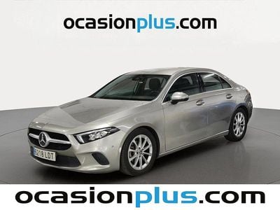 Usado Mercedes A180 116 CV (85 kW) 2020 Gris plata Berlina