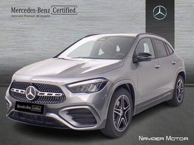 Usado Mercedes GLA200 AMG line 150 CV (110 kW) 2025 Gris / plata SUV