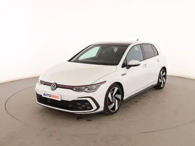 Usado VW Golf VIII GTI 245 CV (180 kW) 2020 Blanco Berlina