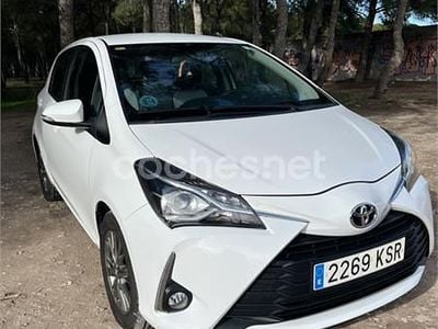 Blanco Usado 2018 Toyota Yaris Active Berlina | 11.799 € (Buen precio)