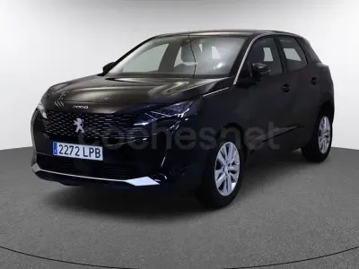 Usado Peugeot 3008 Active 130 CV (95 kW) 2021 Negro SUV