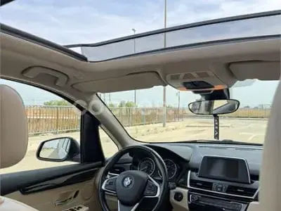 Usado BMW 218 Comfort Edition 150 CV (110 kW) 2015 Azul Familiar
