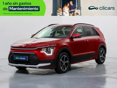 Usado Kia Niro 183 CV (134 kW) 2023 Rojo SUV