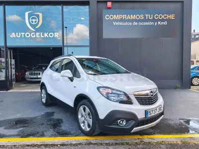 Usado Opel Mokka Color Edition 136 CV (100 kW) 2016 Blanco SUV