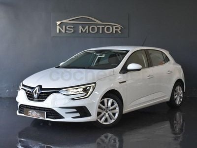 Usado Renault Mégane IV Intens 116 CV (85 kW) 2021 Blanco Berlina