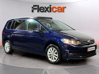Usado VW Touran Advance 150 CV (110 kW) 2018 Azul Monovolumen