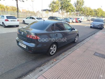 Seat Cordoba