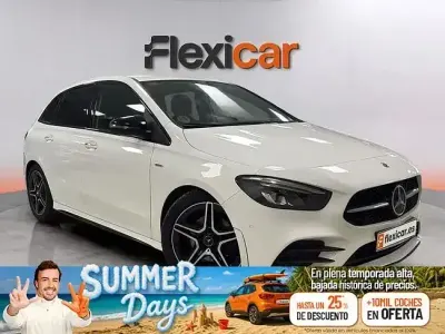 Usado Mercedes B200 150 CV (110 kW) 2021 Blanco Utilitario