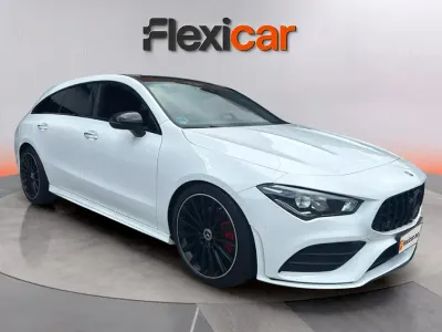 Usado Mercedes CLA200 Shooting Brake 163 CV (119 kW) 2020 Blanco Familiar