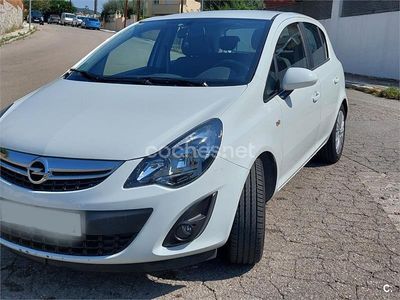 Usado Opel Corsa Selective 100 CV (73 kW) 2014 Blanco Utilitario