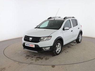 Blanco Usado 2015 Dacia Sandero Stepway Utilitario | 9399 € (Precio justo)
