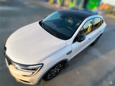 Usado Renault Arkana Zen 145 CV (106 kW) 2022 Blanco SUV