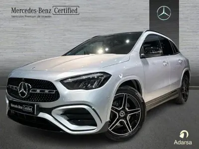 Usado Mercedes GLA250 218 CV (160 kW) 2025 Plata hightech SUV