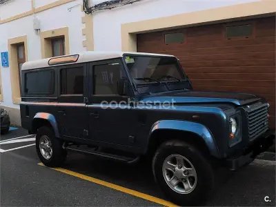 Usado Land Rover Defender S 122 CV (89 kW) 2005 Azul Familiar