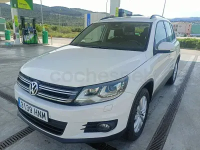 Käytetty VW Tiguan 110 HP (80 kW) 2013 Valkoinen Katumaasturi