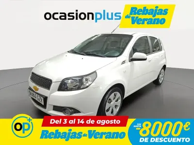 Usado Chevrolet Aveo LS 101 CV (74 kW) 2010 Blanco Utilitario
