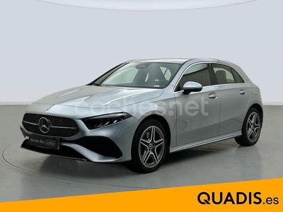 Gris / plata Usado 2025 Mercedes A250 Berlina | 36.900 € (Un poco caro)
