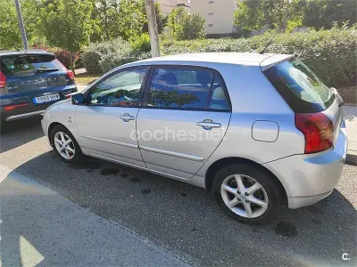 Käytetty Toyota Corolla Sol 116 HP (85 kW) 2004 Harmaa Sedan