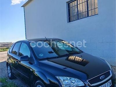 Negro Usado 2007 Ford Focus Trend Berlina | 4000 € (Precio justo)