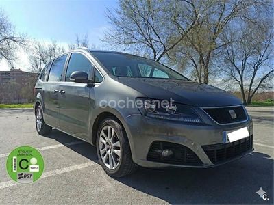 Usado Seat Alhambra Style 150 CV (110 kW) 2014 Gris / plata Monovolumen