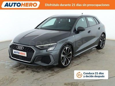 Usado Audi A3 S-Line 150 CV (110 kW) 2022 Gris / plata Berlina