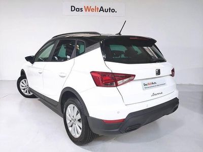 Usado Seat Arona Style 115 CV (84 kW) 2025 Blanco SUV