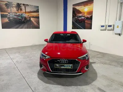 Usado Audi A3 Advanced Plus 150 CV (110 kW) 2021 Rojo Berlina