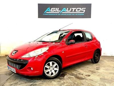 Usado Peugeot 206 60 CV (44 kW) 2009 Rojo Berlina