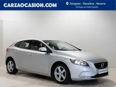 Usado Volvo V40 Kinetic 120 CV (88 kW) 2017 Gris Berlina