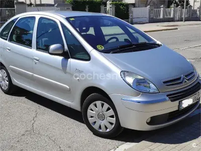 Usado Citroën Xsara Picasso Exclusive 92 CV (67 kW) 2010 Blanco Monovolumen
