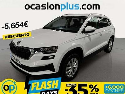 Usado Skoda Karoq Selection 116 CV (85 kW) 2024 Blanco SUV