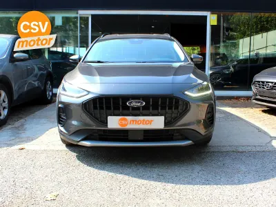 Usado Ford Focus Active 125 CV (91 kW) 2024 Gris Utilitario