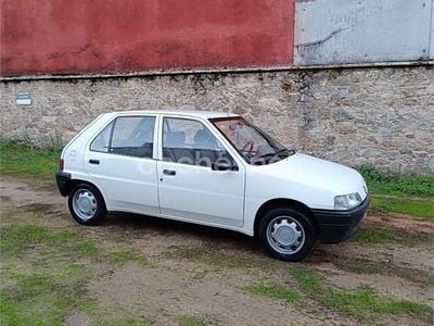 Usado Peugeot 106 60 CV (44 kW) 1993 Blanco Utilitario