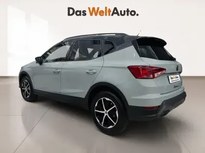Usado Seat Arona Style 115 CV (84 kW) 2025 Verde SUV