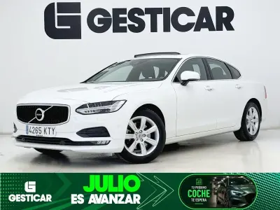 Usado Volvo S90 Momentum 190 CV (139 kW) 2019 Blanco Berlina