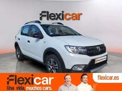 Usado Dacia Sandero Comfort 95 CV (69 kW) 2019 Blanco Berlina