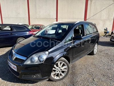 Negro Usado 2006 Opel Zafira Cosmo Monovolumen | 4800 € (Un poco caro)