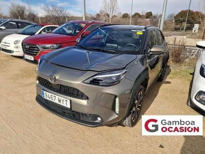 Usado Toyota Yaris Cross Active 116 CV (85 kW) 2025 Marrón SUV
