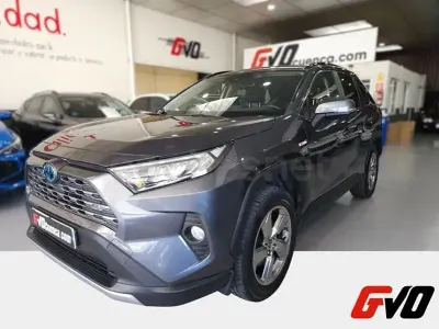 Usado Toyota RAV4 Hybrid Advance 218 CV (160 kW) 2021 Gris / plata SUV