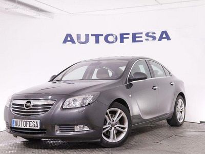 Usado Opel Insignia Cosmo 180 CV (132 kW) 2010 Plata Berlina