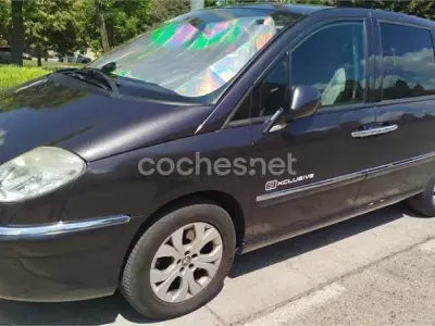 Usado Citroën C8 Exclusive 173 CV (127 kW) 2010 Gris / plata Monovolumen