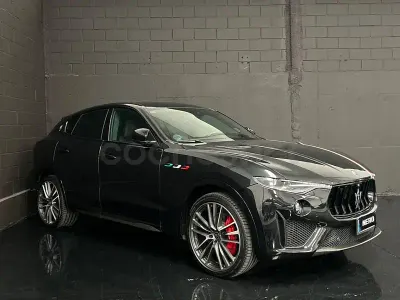 Usado Maserati Levante 580 CV (426 kW) 2020 Negro SUV