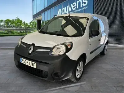 Usado Renault Kangoo 89 kW (122 CV) 2022 Blanco Monovolumen