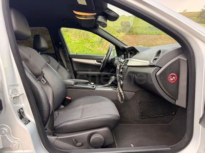 Usado Mercedes C220 Avantgarde 170 CV (125 kW) 2012 Gris / plata Berlina