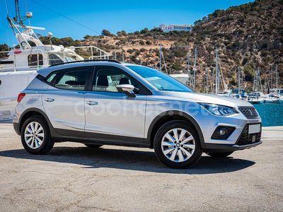 Używany Seat Arona Style 110 KM (80 kW) 2021 Szary SUV