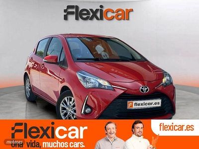 Usado Toyota Yaris Business Edition 69 CV (50 kW) 2020 Rojo Berlina